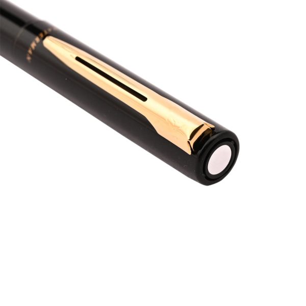 Waterman Phileas Lacque Black GT Rollerball Pen Waterman Phileas makes each moment refreshingly elegant. In the spirit of Waterman innovation, it redefines timeless lines with a new focus on streamlined simplicity. Striking clean design and noble materials come together for a delightful writing experience to inspire your most creative thoughts. What better accessory for that lively imagination of yours. Body Colour : Black Finish: Glossy Body material: Metal Pen opening mechanism: Cap on cap off Clip material: Carbon steel Ink Colour: Black Presented in luxury gift box