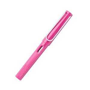 LAMY safari pink Fountain pen EF Many attractive colours, timeless design, perfect ergonomics. These are just some of the reasons that the LAMY safari is one of the most popular writing instruments worldwide. Distinctive recessed grip guarantees writing comfort. Sturdy plastic, shiny pink / metal clip / ergonomic grip / steel nib, polished / with ink cartridge LAMY T 10 blue / with converter Z 28