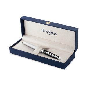The Waterman Hemisphere Colour Block Black/White Fountain Pen is a brighter statement with the Hemisphere Colour Blocking collection. Taking its inspiration from this season’s boldest trend, this fashion forward fountain pen is stylishly finished in two complementary tones of black and white. Its striking appeal is set off with the classic Waterman, signature double branched clip and stunning chrome plated trim. An engraved, chrome coated, stainless-steel nib eloquently showcases the iconic looped Waterman ‘W’. French made, this beautiful creation benefits from Waterman inhouse craftsmanship, it comes with a 2-year international warranty and is presented in a premium Waterman gift box. Fountain Pen comes with one ink cartridge and converter. Each pen is packaged in an attractive Waterman gift box. Lacquer coated white barrel with black cap Chrome Plated clip and trim Material: Metal It uses standard size converter or cartridges Nib : Engraved stainless-steel medium nib Fountain pen is presented in a beautiful waterman gift box. Brand Origin: France